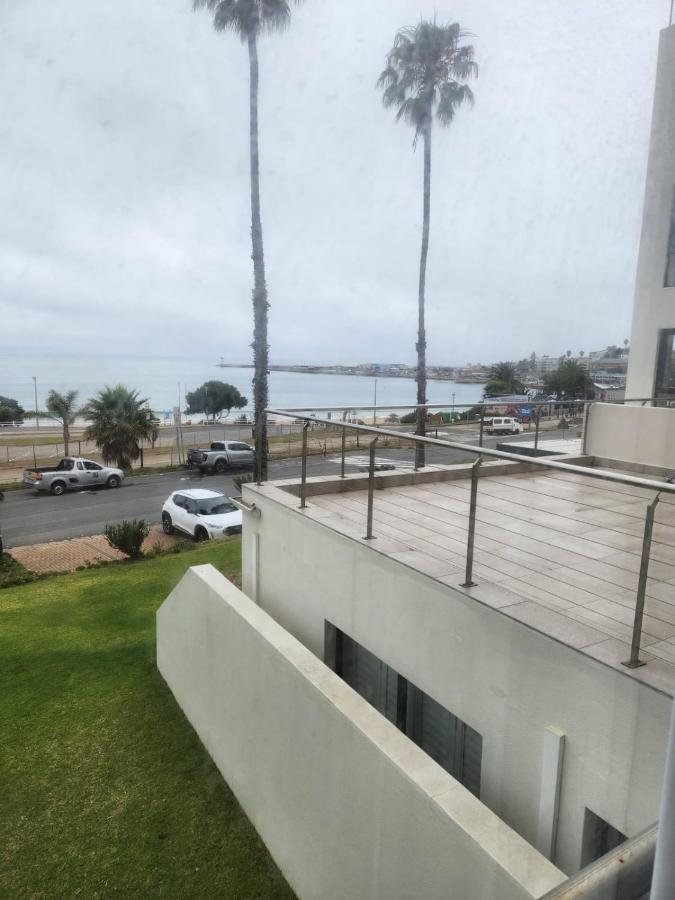 13 At Santos Apartment Mossel Bay Exterior photo