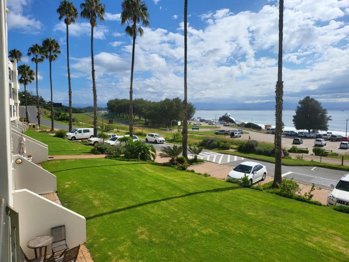 13 At Santos Apartment Mossel Bay Exterior photo