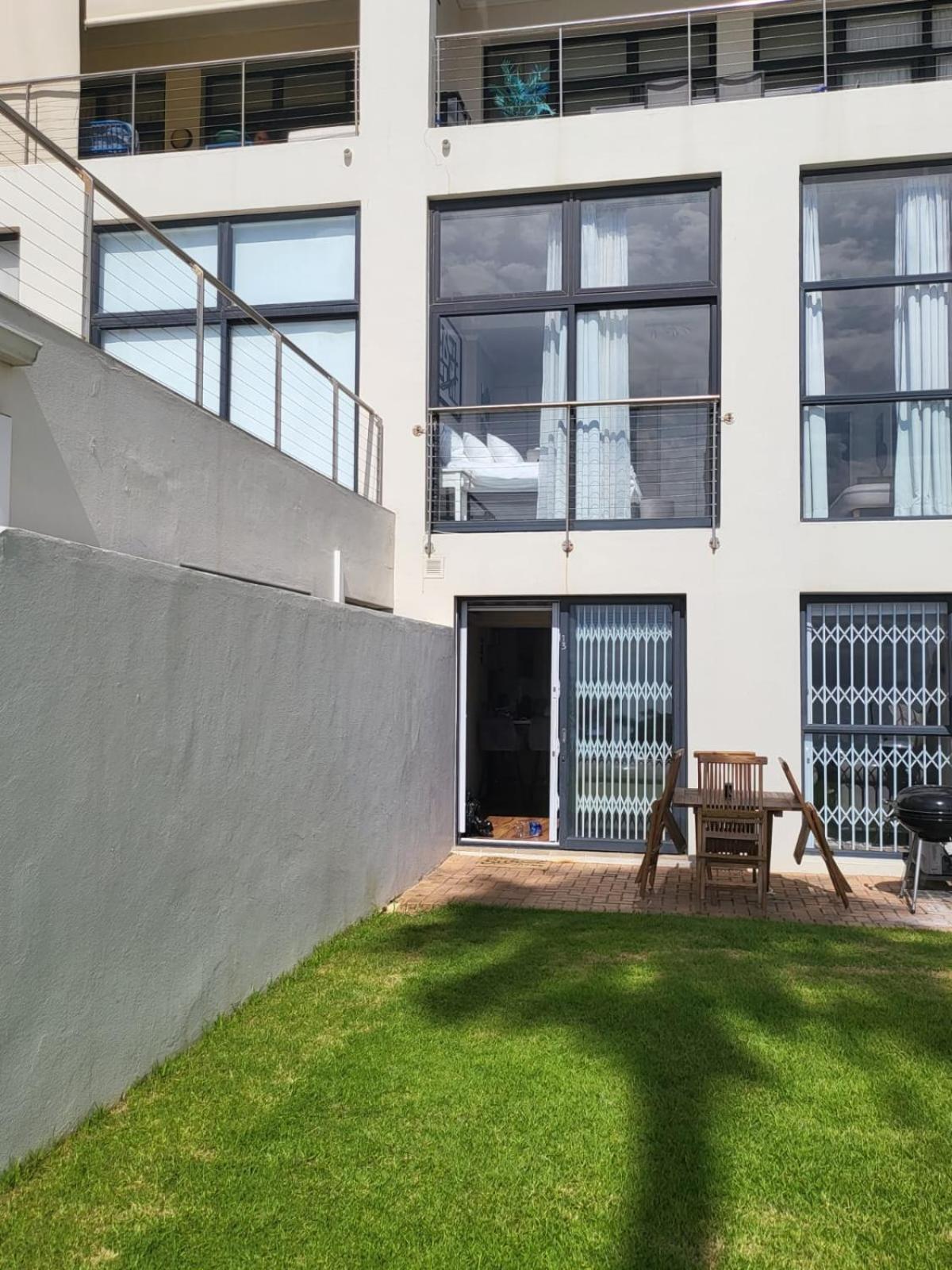 13 At Santos Apartment Mossel Bay Exterior photo
